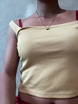 _Mimi_pussy's Live XXX Chat