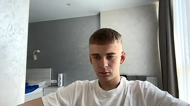 SoloFury Live XXX Chat