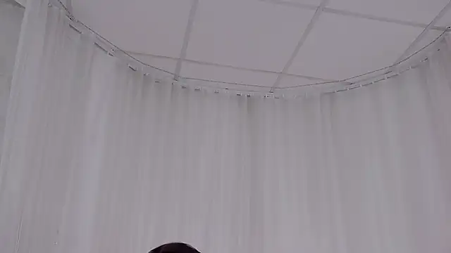 RobbyCharming élő XXX-chatje