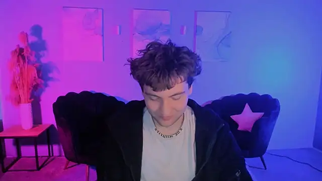 joseph_bear_'s Webcam Show