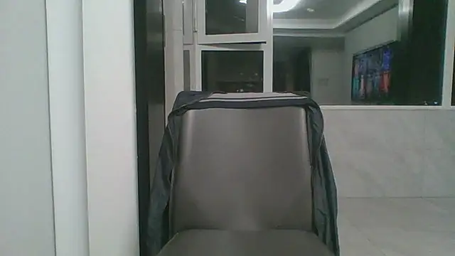 Chat XXX ao vivo de nole_china7