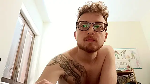Red_dragon94 Pertunjukan Webcam