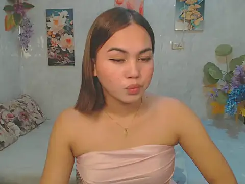 Вебкам-шоу ur_asiankat