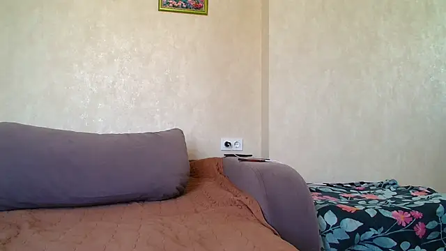 Brionia Live XXX-Chat