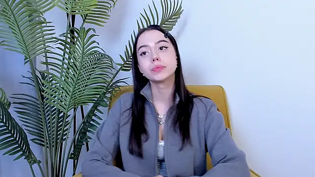 XXX chat uživo modela RinaDecos