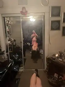 RealJustHavingFun's Webcam Show