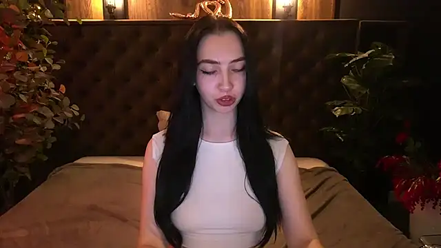 WildKittenX_ – Naživo XXX chat