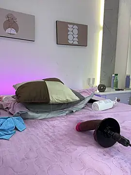 Pertunjukan Kamera Web Esmeralda_Duarte
