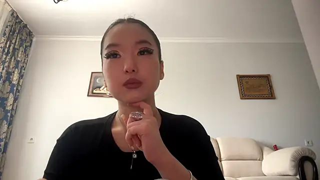EmmaLeexth Chat XXX in diretta