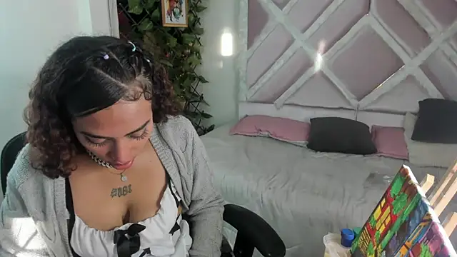 Tequilaaa11 Pertunjukan Webcam