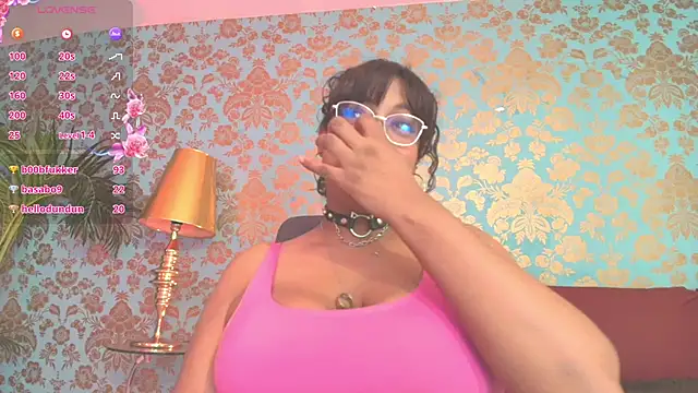 Chat +18 de alexa_cruz__ ao vivo