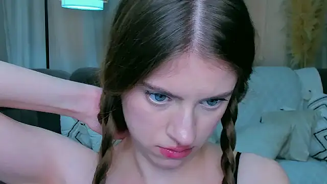 Chat XXX en directo de Erica_Kiss