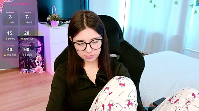 Chat XXX en directo de Azaliya_Haze