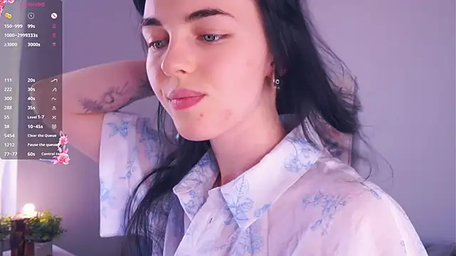 Chat +18 de MirnaTellado ao vivo