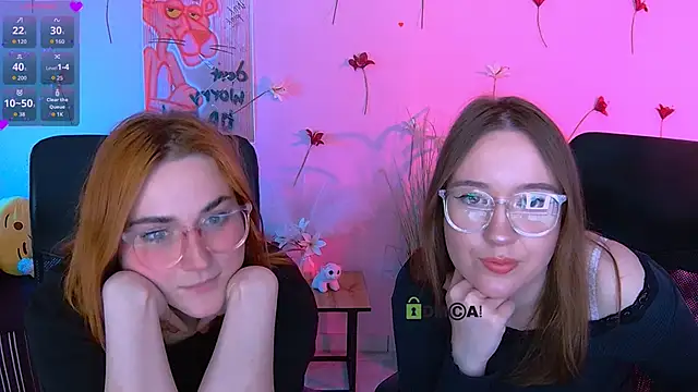 Вебкам-шоу casey_meow_