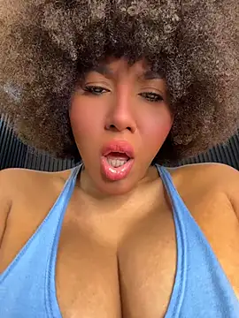 Онлайн чат XXX kendall_coxx