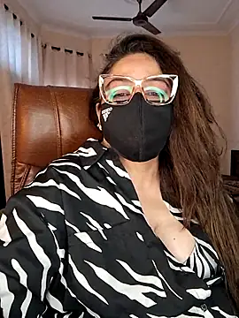 SEXY-Sardarni Chat XXX live