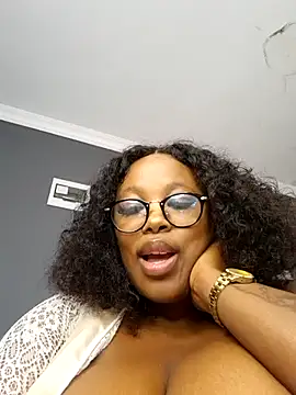 SWEETDOLLY29XX's Live XXX Chat