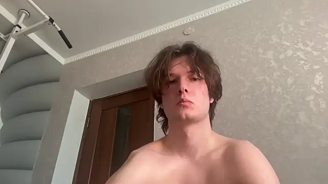 Show modela tomasdickpick na web-kameri