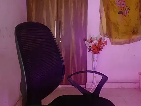 Roiseeee's Webcam Show