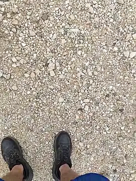 GreekGuyOutdoors Show in webcam