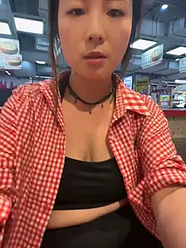 Živý XXX chat Lola666999