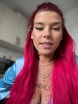 RiriRoseey's Live XXX Chat