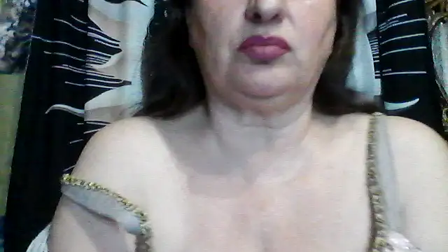 LoaqLovewn Webbikameraesitys