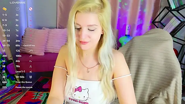 Chat +18 de cold_blondie ao vivo