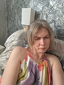 Chat XXX en directo de stellahere8