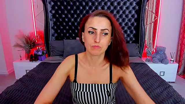 Webkamerová show Rebecca_Diamond