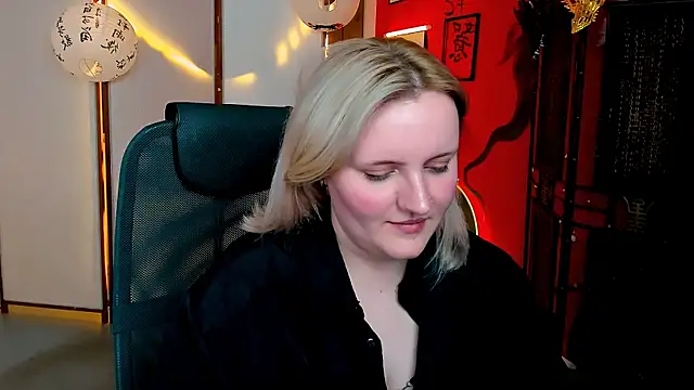 Chat XXX en directo de KathyBriggs