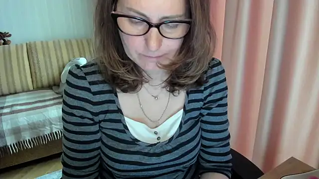 Chat XXX ao vivo de lauraoven