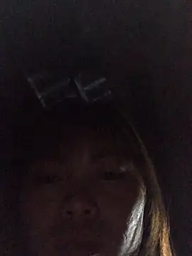 Hana_pusy Pertunjukan Webcam