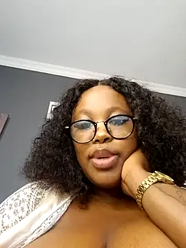 SWEETDOLLY29XX's Live XXX Chat