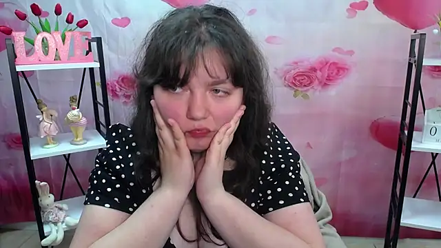 XXX chat uživo modela NeonilaLisova