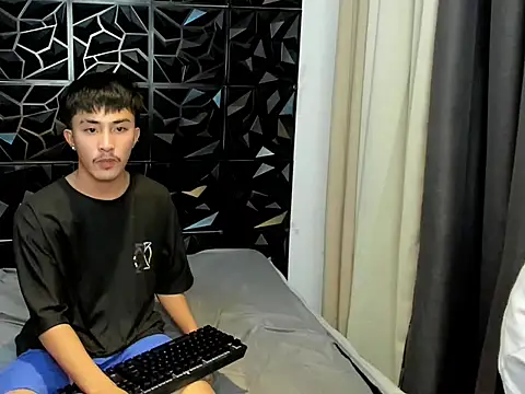roberthugecock Webcamshow