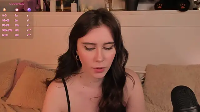 Živý XXX chat UnaMedison