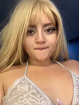 lya_nekko_ Chat XXX in diretta