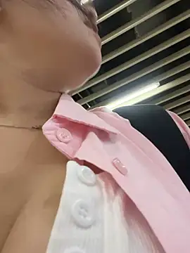 Molly-xiao Show Webcam