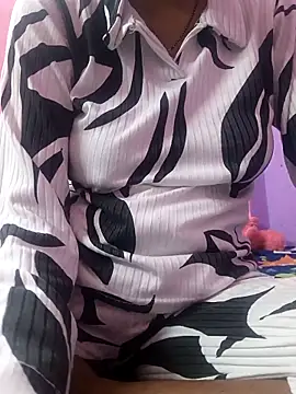 Anjal_hot Adlı Modelin Web Kamerası Şovu