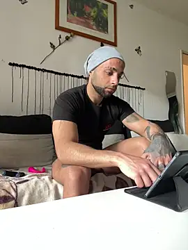 Mohdollmen Webcam-Show