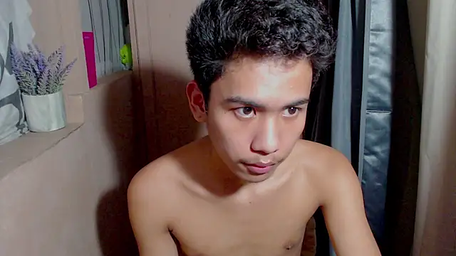 Daddysboy_Obsession69's Webcam Show