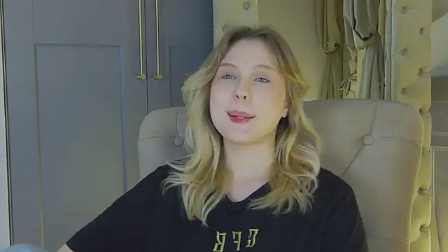 CaitlinSugar élő XXX-chatje