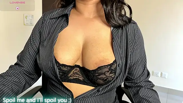ohh_mona's Live XXX Chat