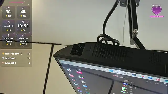 Izumi__'s Live XXX Chat