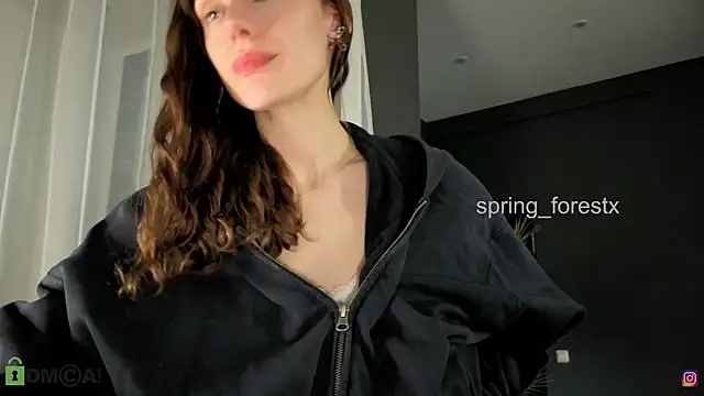 แชท XXX สดของ spring_forest