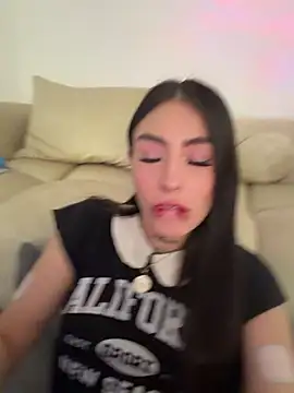 Camistar18's Live XXX Chat