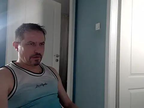 Вебкам-шоу MisterFaithRO