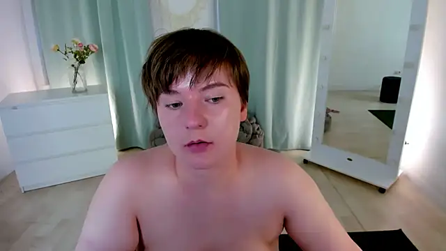 Chatroom XXX en direct de MelittaStorrie